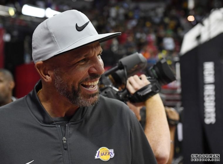 大只500平台注册链接 NBA》生活晚期的