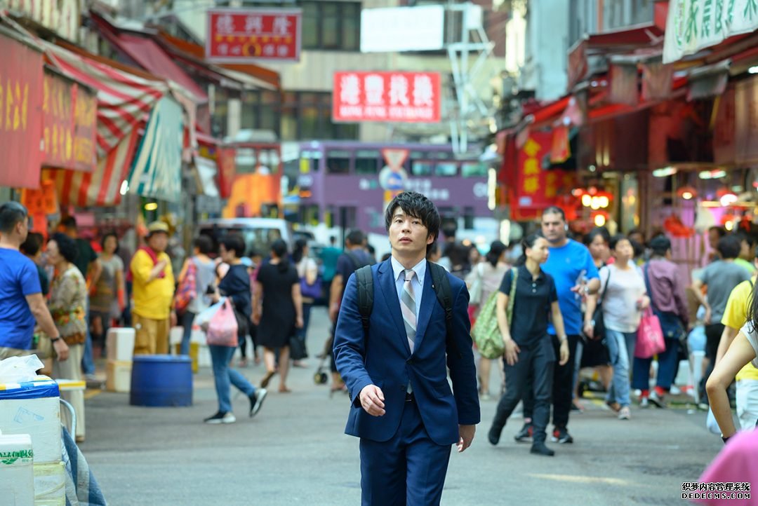 198彩娱乐平台 《 大叔的爱 》香港取景